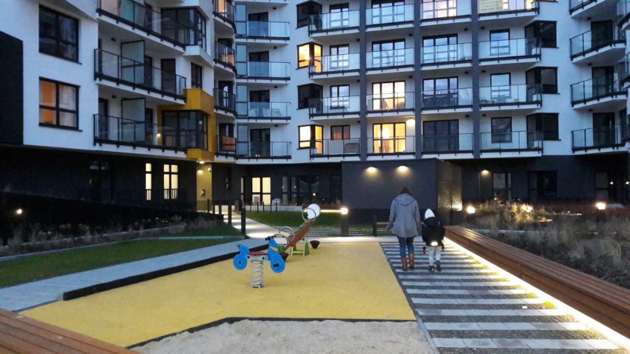 Newburg Apartments Wolska ワルシャワ エクステリア 写真