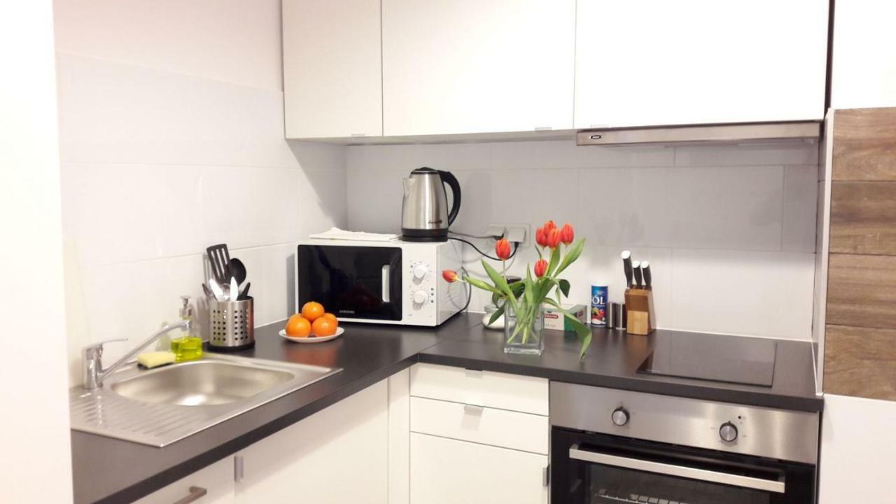 Newburg Apartments Wolska ワルシャワ エクステリア 写真