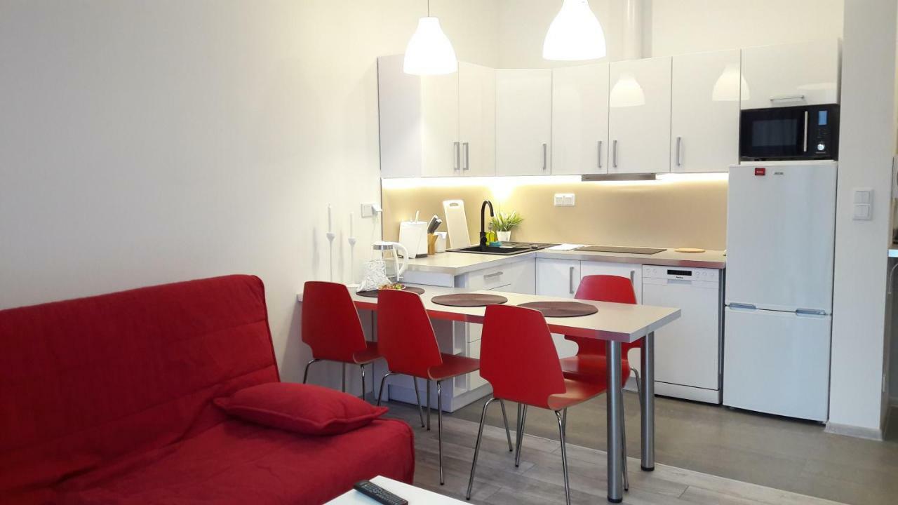 Newburg Apartments Wolska ワルシャワ エクステリア 写真